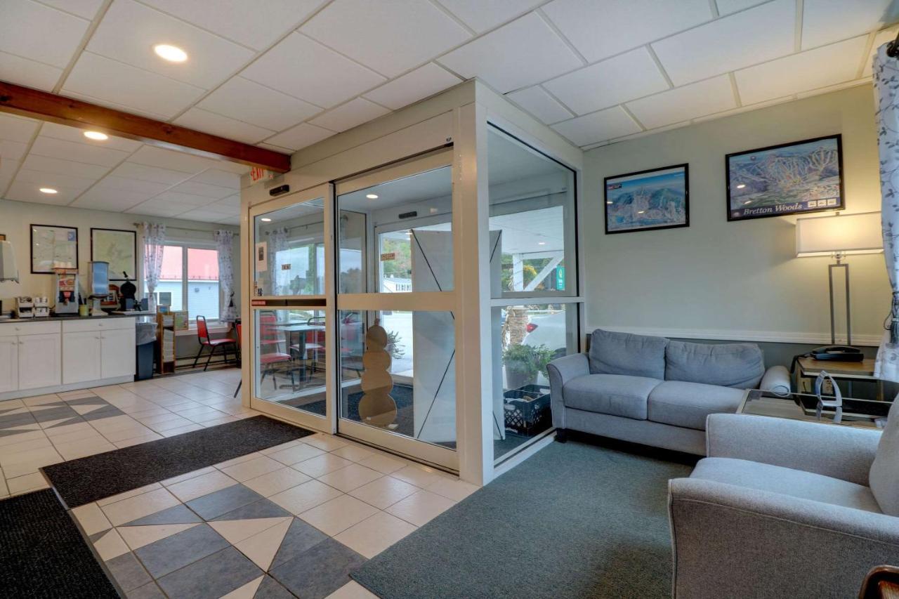Quality Inn & Suites Lincoln Ngoại thất bức ảnh